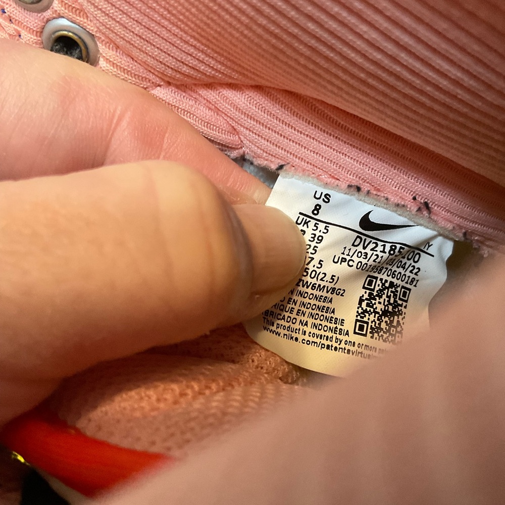 Nike Dunk High - image 5